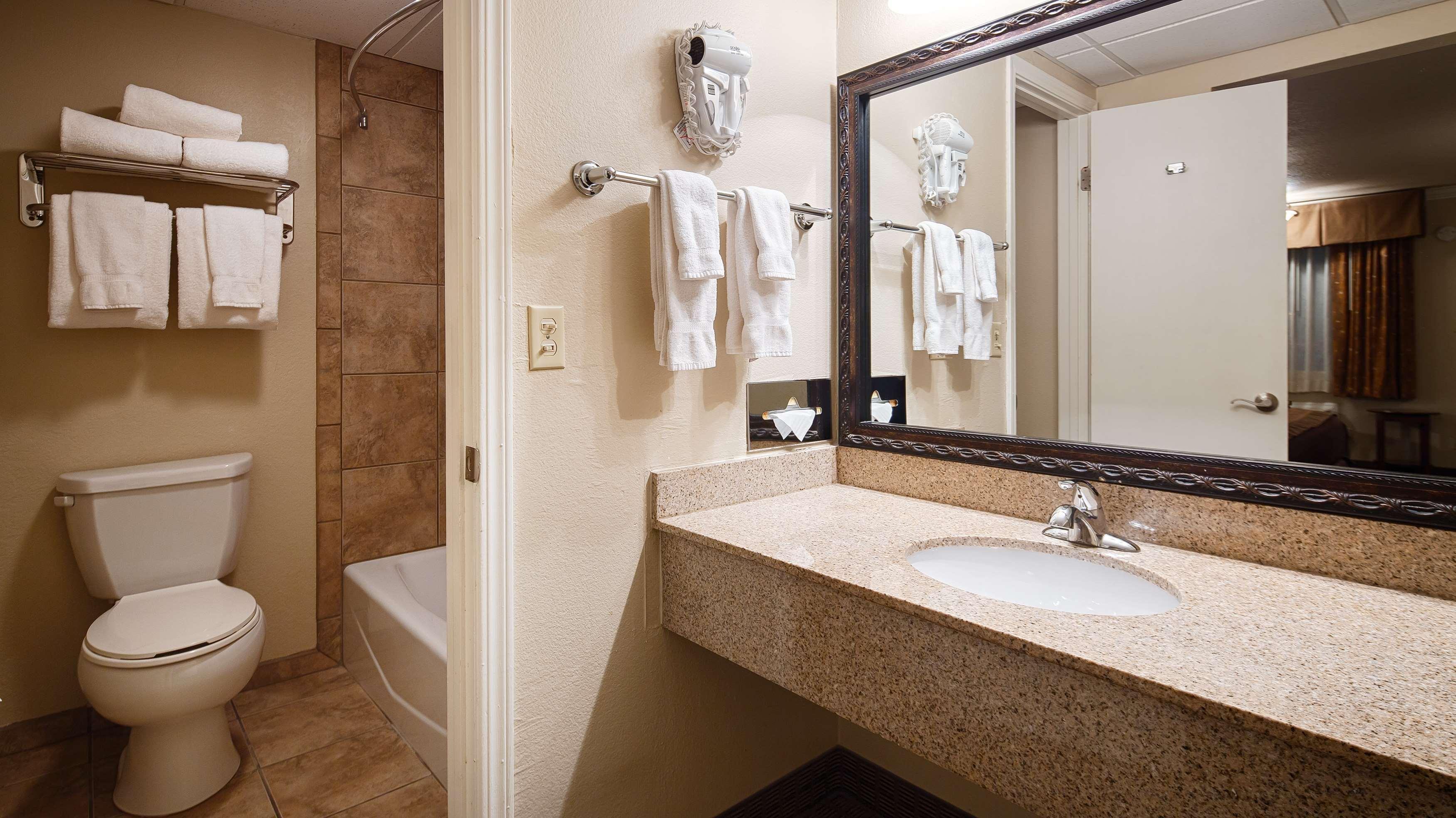 Best Western Inn Of Mcalester Eksteriør billede