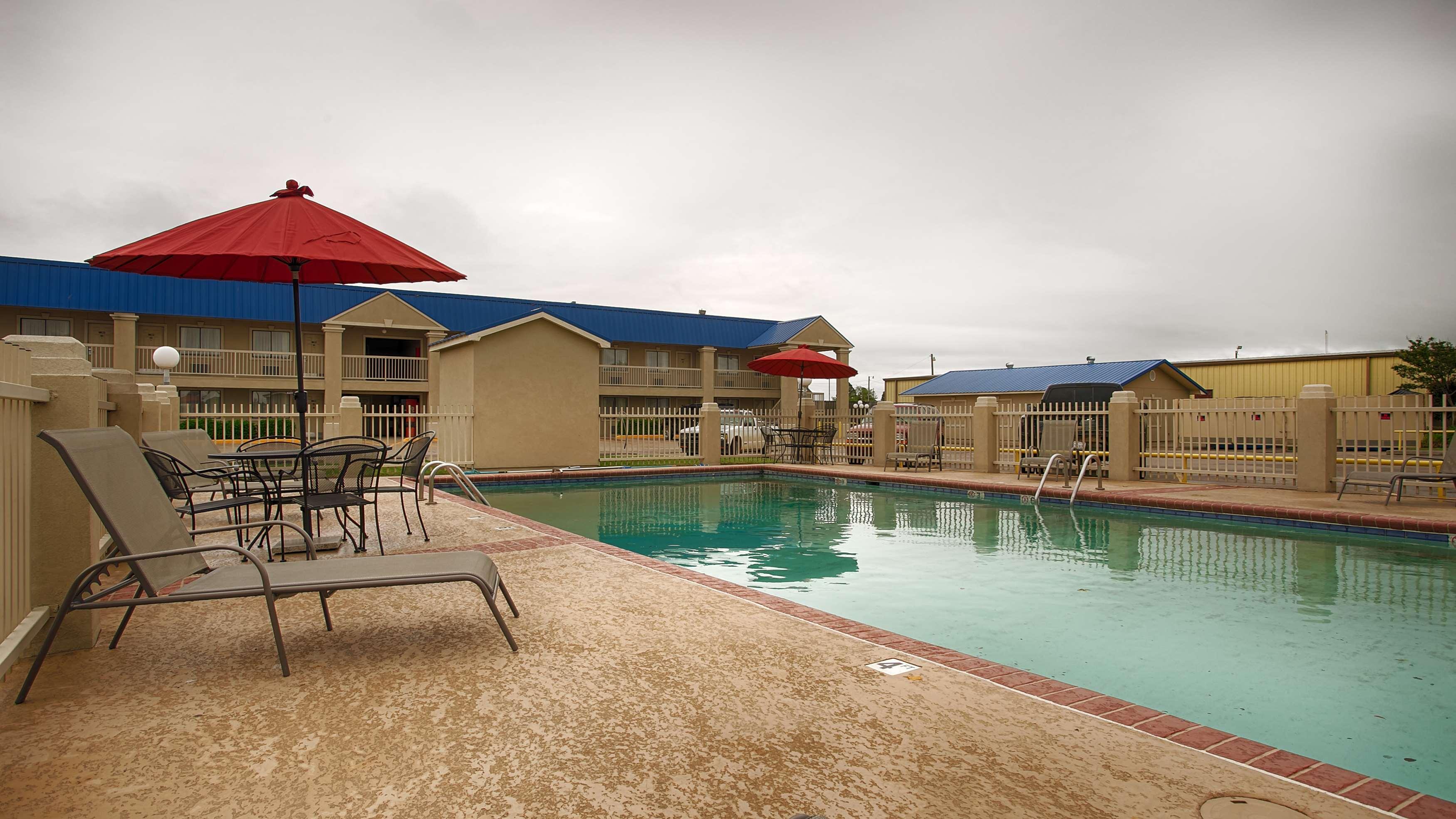 Best Western Inn Of Mcalester Eksteriør billede